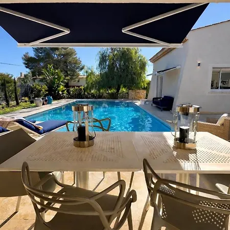 Le Grand Soleil * Roquebrune-sur-Argens