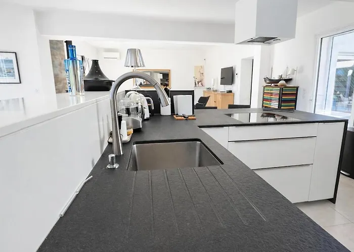 Вилла Le Grand Soleil *